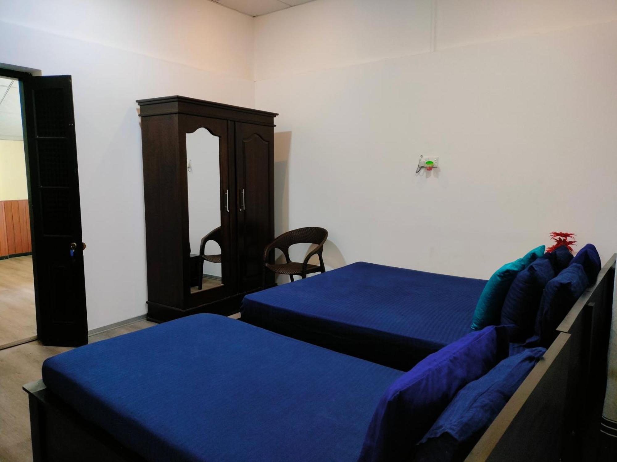 Taj Residence Puttalam Eksteriør billede